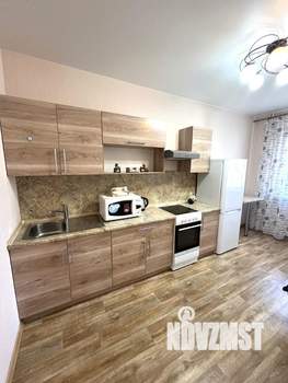 1-к квартира, посуточно, 50м2, 7/10 этаж