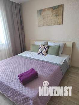 Студия квартира, посуточно, 43м2, 2/9 этаж