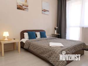 Студия квартира, посуточно, 40м2, 11/17 этаж