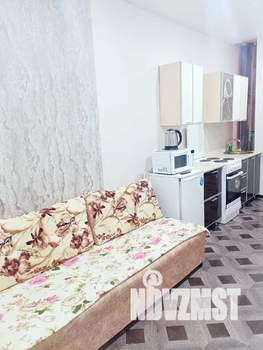 1-к квартира, посуточно, 44м2, 11/16 этаж