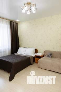 1-к квартира, посуточно, 40м2, 14/17 этаж