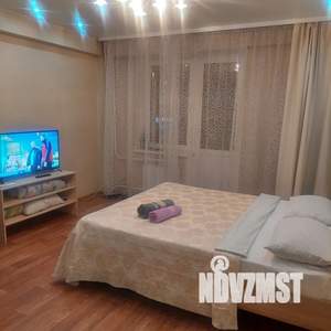 1-к квартира, посуточно, 33м2, 2/9 этаж