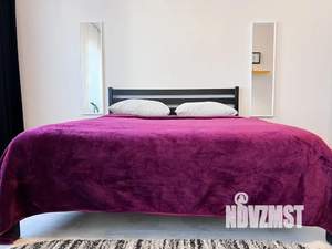 Студия квартира, посуточно, 36м2, 16/18 этаж