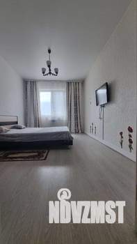 1-к квартира, посуточно, 47м2, 1/1 этаж