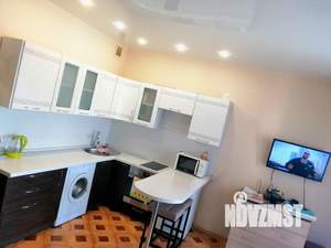 Студия квартира, посуточно, 35м2, 4/9 этаж