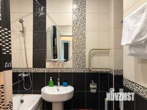 1-к квартира, посуточно, 42м2, 1/1 этаж