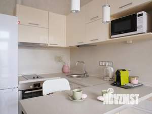 Студия квартира, посуточно, 42м2, 6/9 этаж