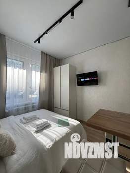 Студия квартира, посуточно, 14м2, 1/9 этаж