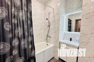 1-к квартира, посуточно, 40м2, 7/17 этаж