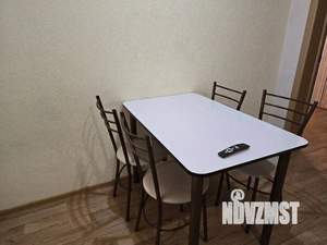 1-к квартира, посуточно, 52м2, 1/1 этаж