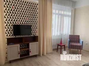 Студия квартира, посуточно, 40м2, 2/8 этаж