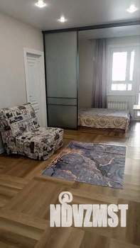 2-к квартира, посуточно, 43м2, 1/1 этаж