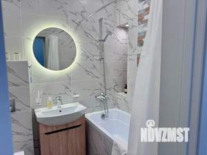 1-к квартира, посуточно, 40м2, 8/17 этаж