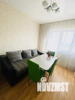 1-к квартира, посуточно, 39м2, 6/10 этаж