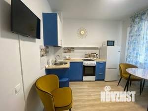 1-к квартира, посуточно, 40м2, 5/18 этаж