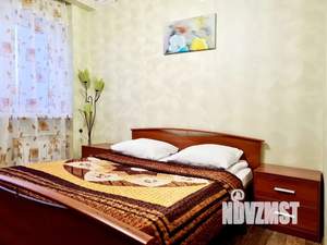 2-к квартира, посуточно, 65м2, 7/8 этаж