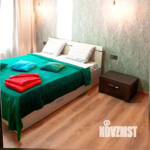 2-к квартира, посуточно, 40м2, 5/17 этаж
