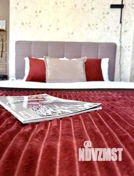 1-к квартира, посуточно, 39м2, 15/18 этаж