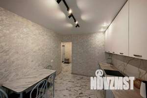 2-к квартира, посуточно, 38м2, 4/16 этаж