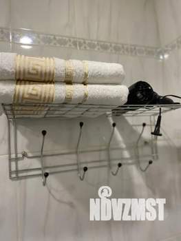 Студия квартира, посуточно, 40м2, 2/9 этаж