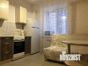 1-к квартира, посуточно, 42м2, 10/17 этаж