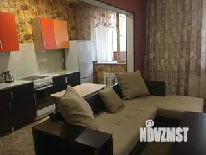 1-к квартира, посуточно, 40м2, 3/12 этаж