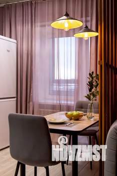 Студия квартира, посуточно, 40м2, 11/16 этаж