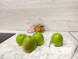 Студия квартира, посуточно, 35м2, 15/17 этаж