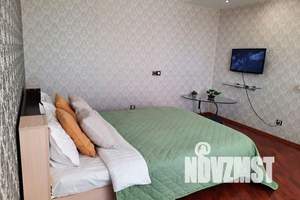 1-к квартира, посуточно, 43м2, 7/17 этаж