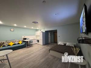 Студия квартира, посуточно, 40м2, 13/15 этаж