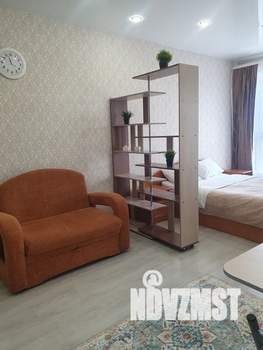 Студия квартира, посуточно, 25м2, 5/18 этаж