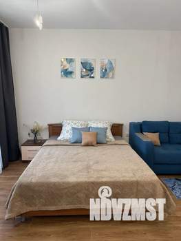 Студия квартира, посуточно, 40м2, 4/9 этаж