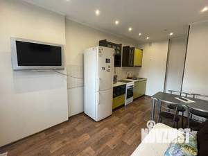 Студия квартира, посуточно, 47м2, 4/8 этаж