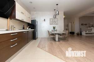 3-к квартира, на длительный срок, 115м2, 7/10 этаж