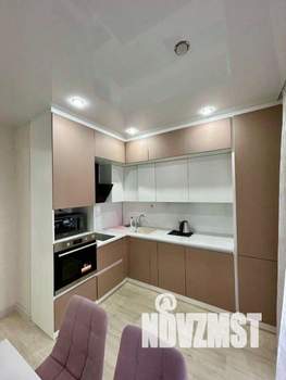 1-к квартира, посуточно, 38м2, 1/1 этаж