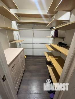 Студия квартира, посуточно, 40м2, 3/18 этаж