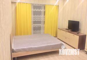 1-к квартира, посуточно, 38м2, 3/15 этаж