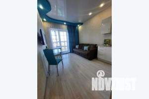 1-к квартира, посуточно, 42м2, 12/18 этаж