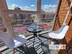 Студия квартира, посуточно, 42м2, 7/9 этаж