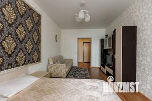 1-к квартира, посуточно, 39м2, 8/15 этаж