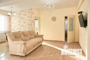 2-к квартира, посуточно, 63м2, 4/10 этаж