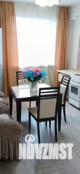 3-к квартира, посуточно, 64м2, 2/9 этаж