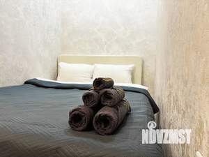 1-к квартира, посуточно, 42м2, 14/18 этаж