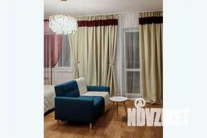 1-к квартира, посуточно, 35м2, 6/9 этаж