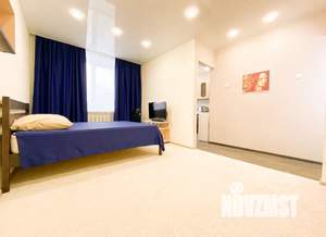 1-к квартира, посуточно, 32м2, 2/4 этаж