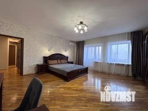 3-к квартира, на длительный срок, 134м2, 3/7 этаж