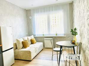 1-к квартира, посуточно, 41м2, 2/18 этаж