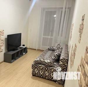 2-к квартира, посуточно, 42м2, 6/9 этаж