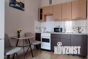 1-к квартира, посуточно, 34м2, 4/10 этаж