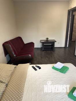 1-к квартира, посуточно, 40м2, 4/18 этаж